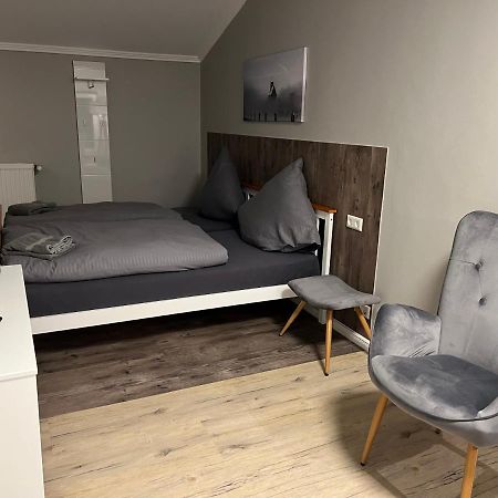 Pension Am Schrotturm Bed & Breakfast Tangermünde المظهر الخارجي الصورة